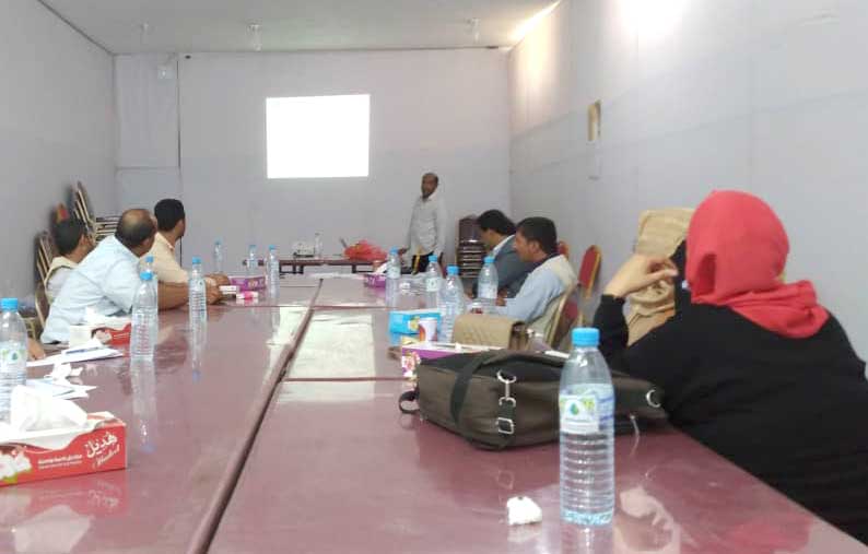 المشاركة في الجلسة التدريبية حول استخدام أداة التقييم السريع للطوارئ في مأرب
