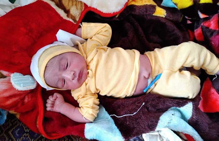 قصة نجاح ولادة في قرية يمنية