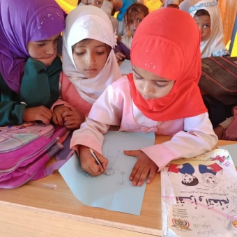 الوصول الإنساني تشارك العالم الاحتفال باليوم العالمي للطفل