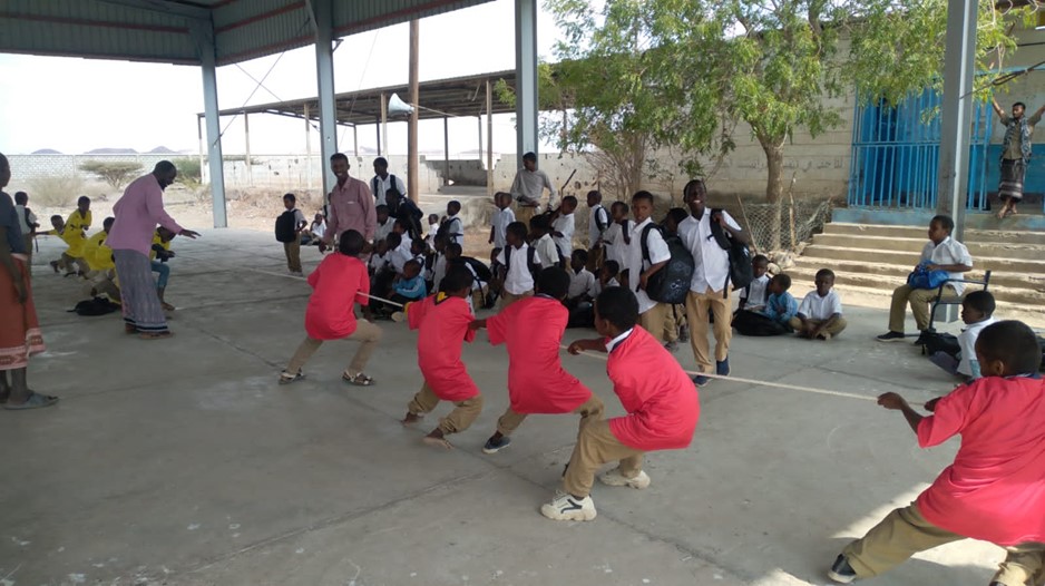 مسابقات علمية منهجية وأنشطة رياضية وترفيهية