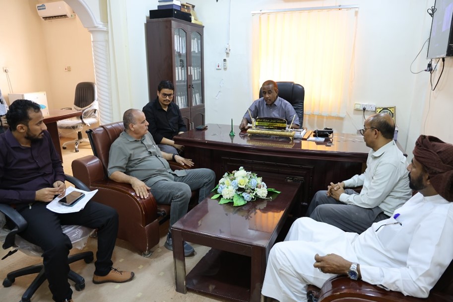 مكتب الصحة العامة في المهرة يشيد بتدخلات الوصول الإنساني